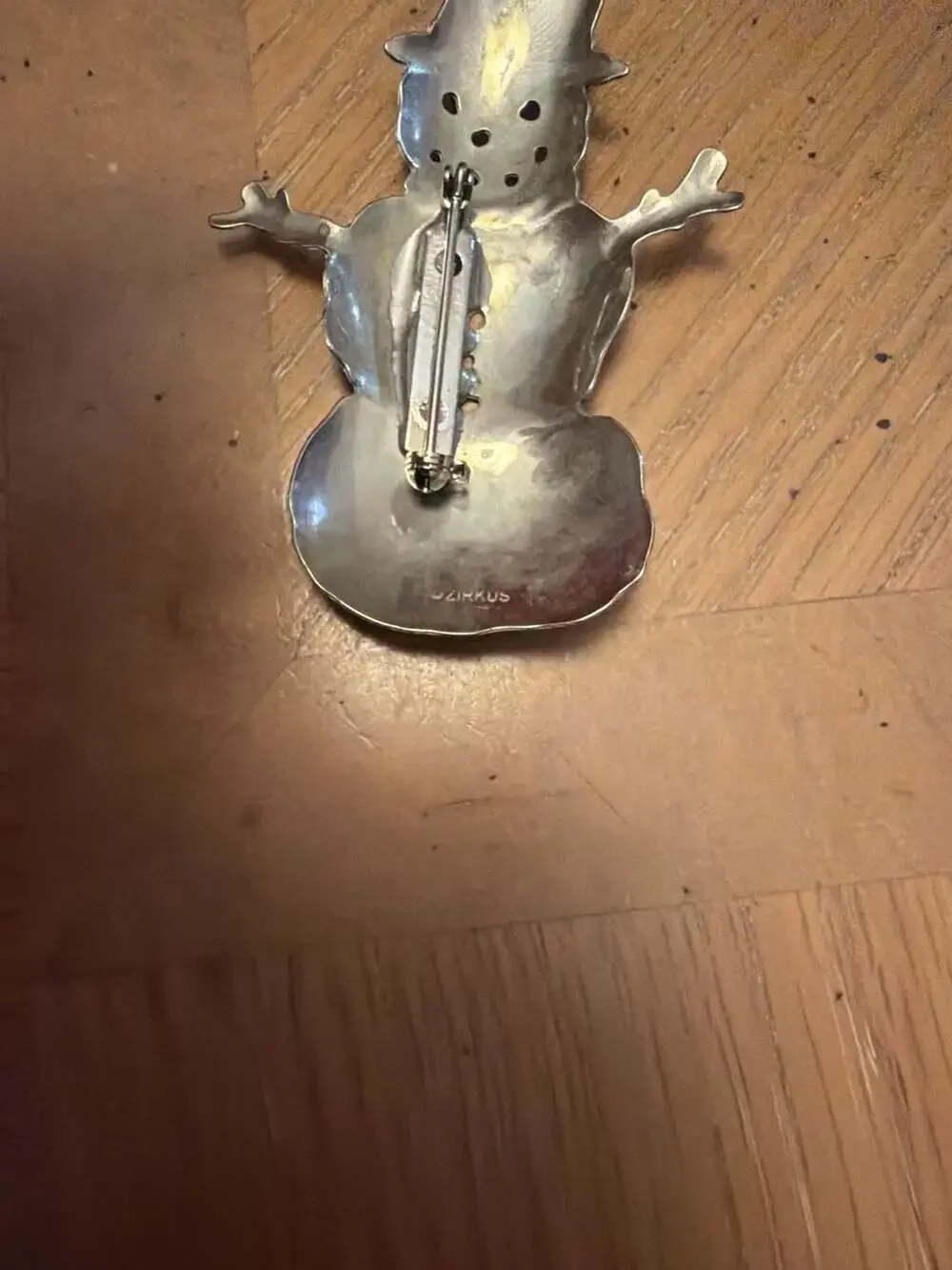 Vintage Zirkus Silver Tone Snowman Brooch